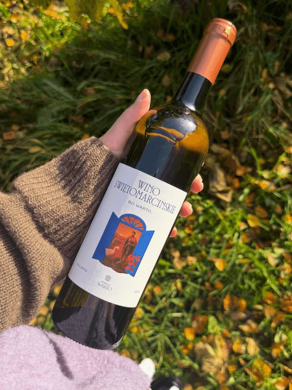 Wino Świętomarcińskie półwytrawne 2025